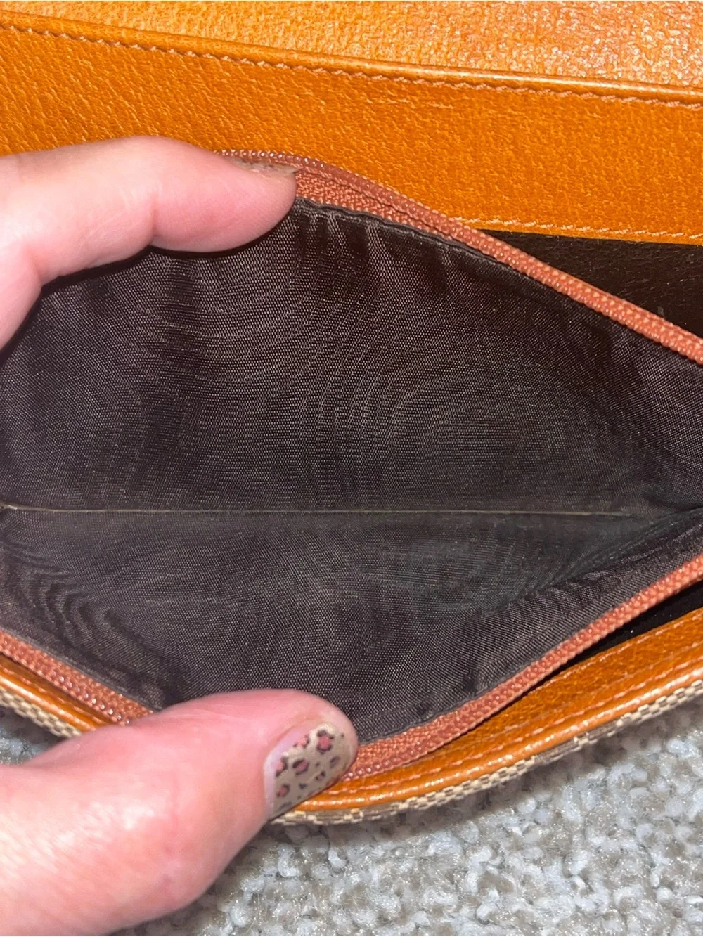 Gucci Studded Wallet - Picture 7 of 12